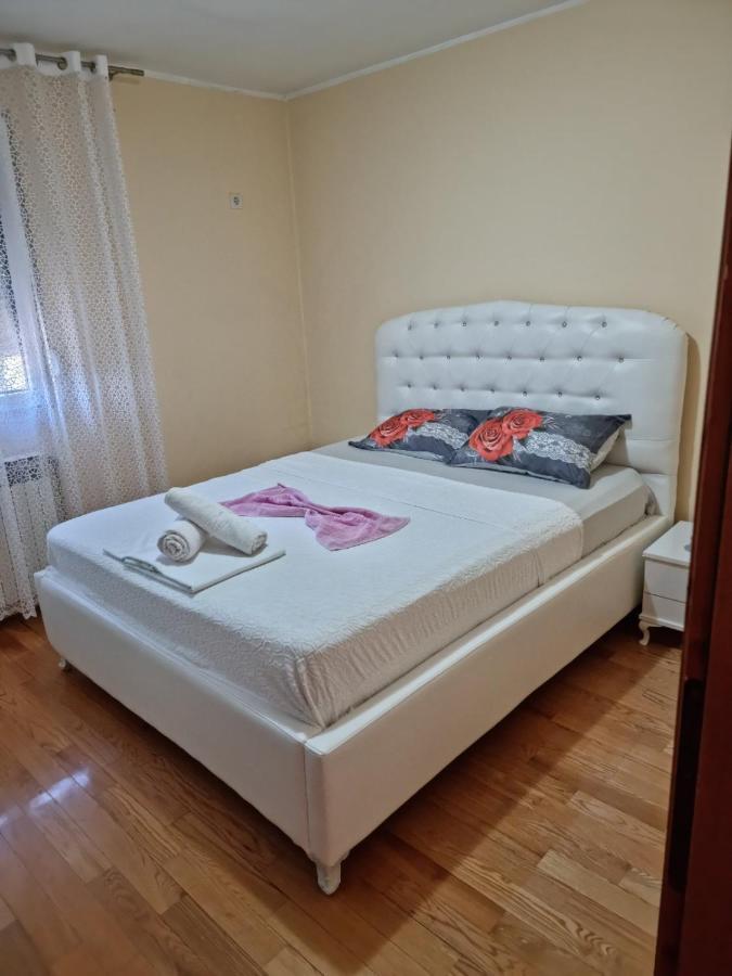 Family Apartment-Dilorena Бар Экстерьер фото