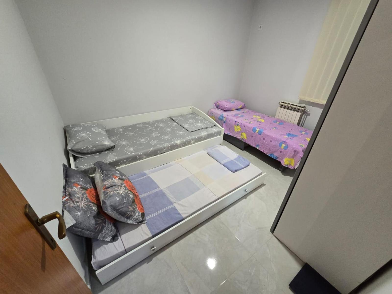 Family Apartment-Dilorena Бар Экстерьер фото